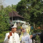 Thensy Septriani profile icon