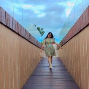 Nok Yuwadee profile icon