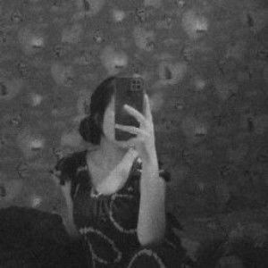 Della Septiani profile icon