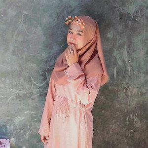 Reny Novia Karlina