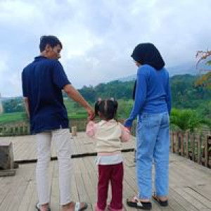 Binti Nurul Fauziah profile icon