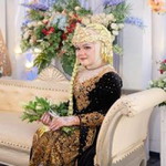 Sholikha profile icon