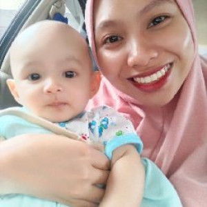 Husna Fazrul profile icon