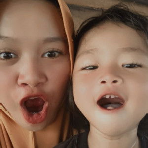 Rusna Rusli profile icon