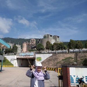 KHATIJAH profile icon