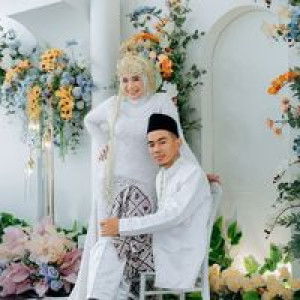 Dwy Lestari profile icon