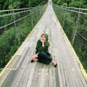 liska nur kholiqia profile icon