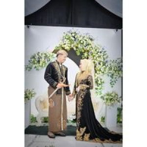 Yuli Kristanti profile icon