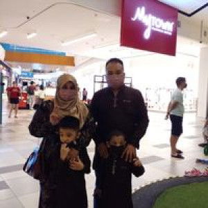 Siti Zakiah profile icon