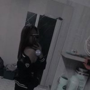 Fern Ariya profile icon