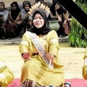 HRnawati M profile icon