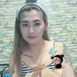 Chompoo Udomlak profile icon