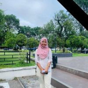 Bai Queenie profile icon