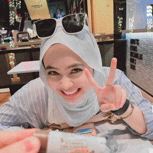 Farah Natasya profile icon