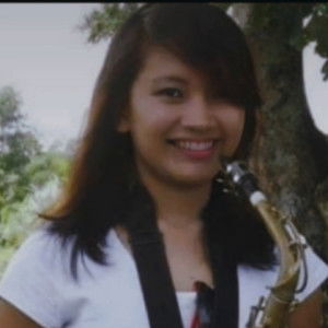 Layra Farsario profile icon