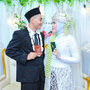 Ainun Hakimah profile icon