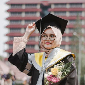 Isnaini Nurul profile icon