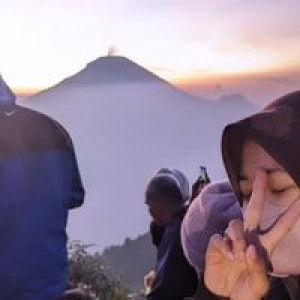 Dwi Jayanti profile icon