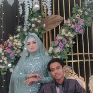 Novita Sari profile icon