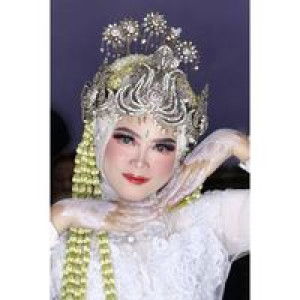 Nadia Sevtiana profile icon