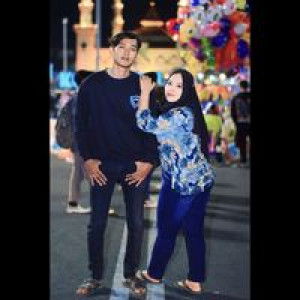 Devia Yunizar profile icon