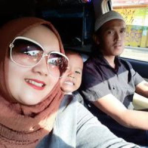 Anggunlaraswati profile icon