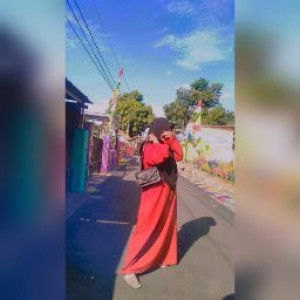 Ratih Tiwi profile icon