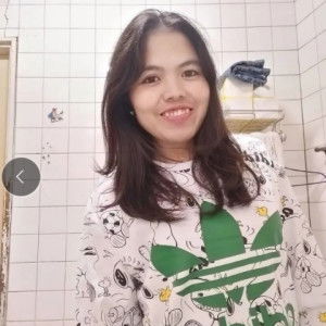 santi susanty profile icon