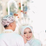 Novita Karenina profile icon