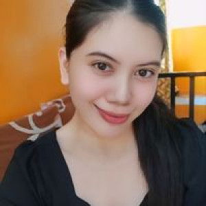 Jane Esther Yuson profile icon