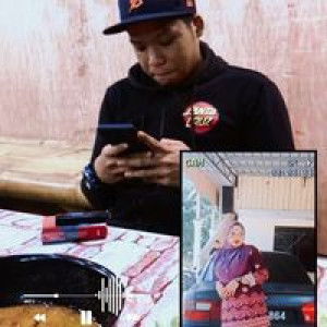 Emiey Jieyhaa profile icon