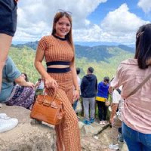 Mean Cabrera Vergara profile icon