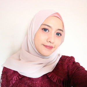 Melly Rahmawati profile icon