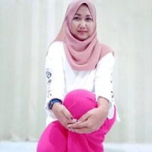 Moms Adhelia Novita profile icon