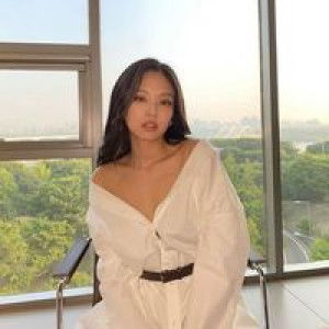 Yumi Zhann profile icon
