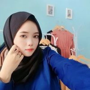 Fitriana profile icon