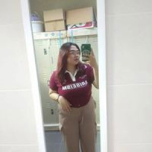 Waf Niramol profile icon