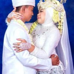 Sisi Laura Atasiya profile icon