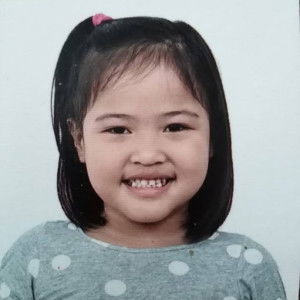 Hermoinee Arwen Tolentino profile icon