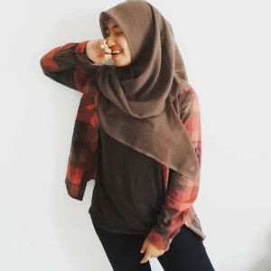 Rahmi Novita Dwiyanti profile icon