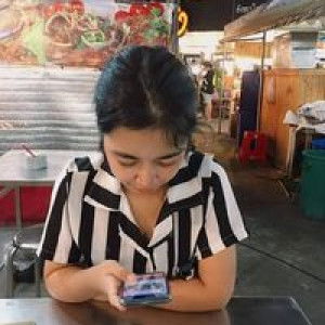 Num Namthip profile icon