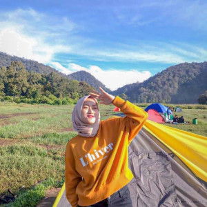 Yeni Yuliati profile icon