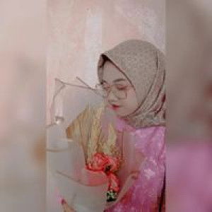 Siti Priyatin profile icon