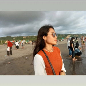 Nadila Desy profile icon