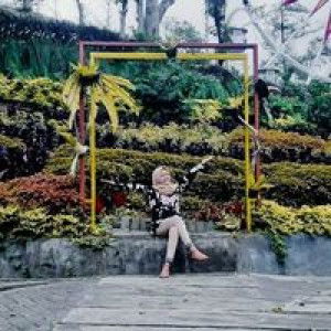 ShofaRiyha Usman profile icon