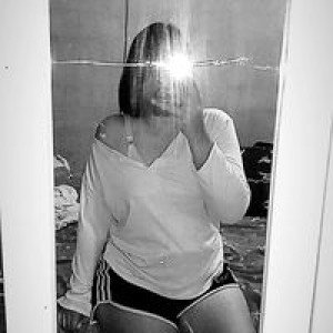 Thanaphorn Bualuangcharoey profile icon