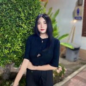 Nathicha Yatarak profile icon