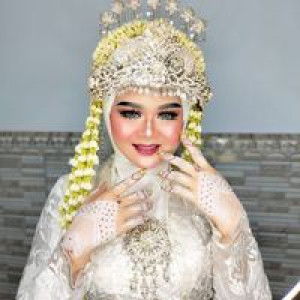 Yuli Yatus Sholeha profile icon