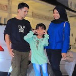 Ira Nuraeni profile icon