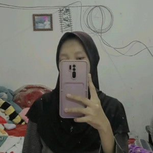 Putri Widiana soleh profile icon